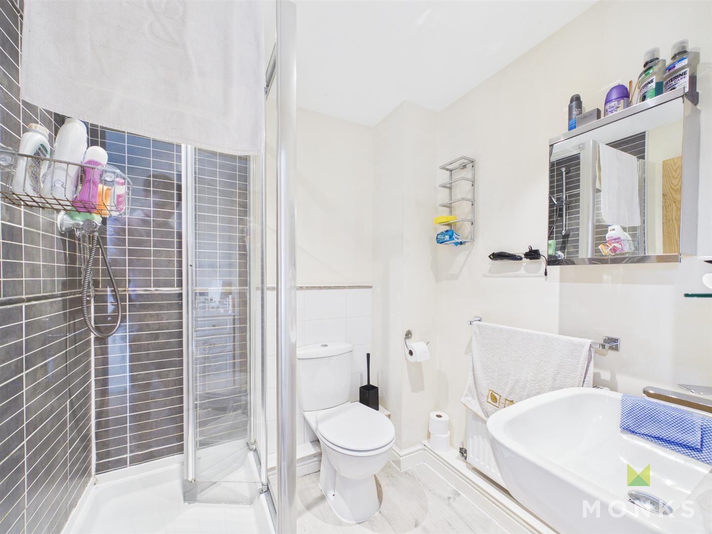 17 Battlefield Court, Shrewsbury, SY1 4AR For Sale